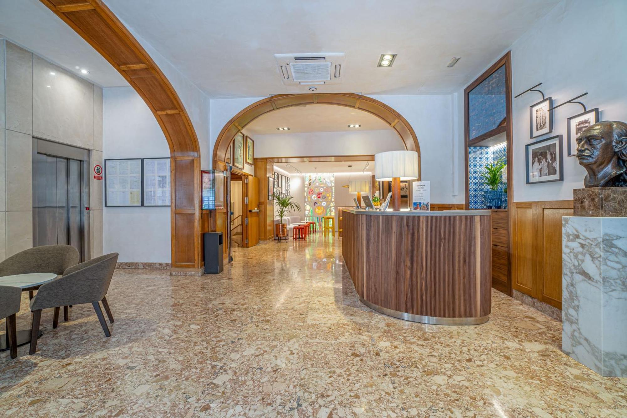 Hotel Duran Figueres  Exterior foto